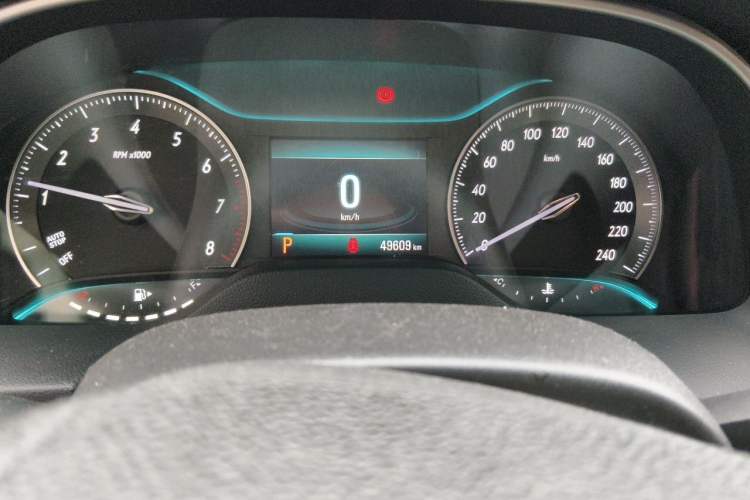 Used Buick GT 2019 18T Automatic Connected Elite Model China VI Standard Odometer Close Up