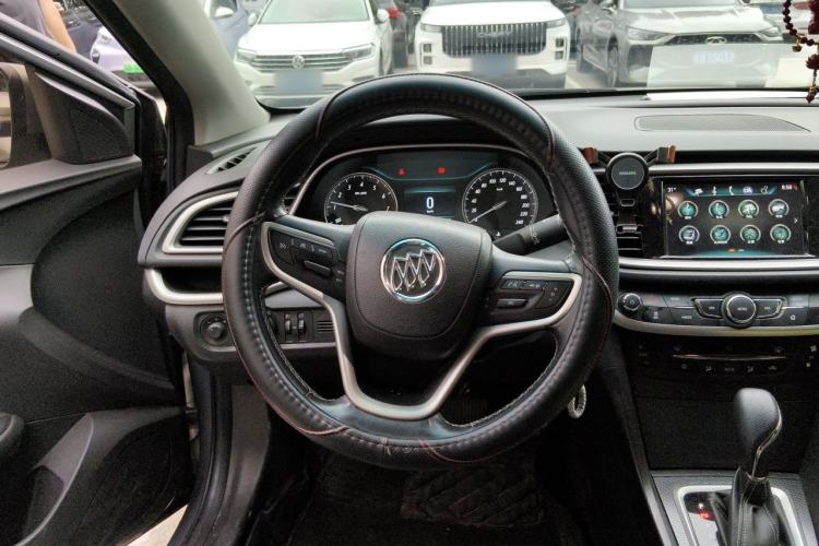 Used Buick GT 2019 18T Automatic Connected Elite Model China VI Standard Steering Wheel