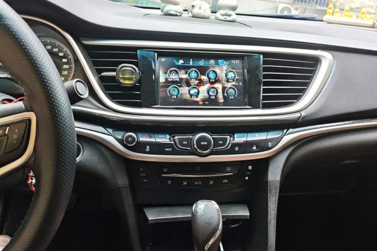 Used Buick GT 2019 18T Automatic Connected Flagship Version China V Standard Audio And AC Panel