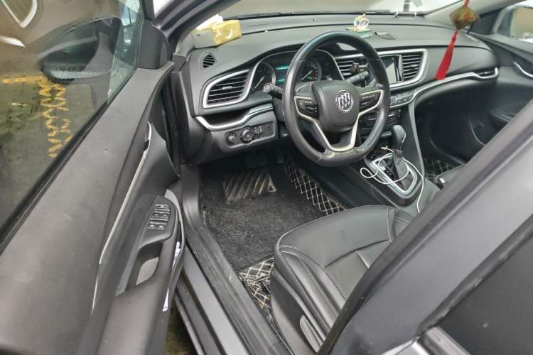 Used Buick GT 2019 18T Automatic Connected Elite Model China VI Standard Driver Seat