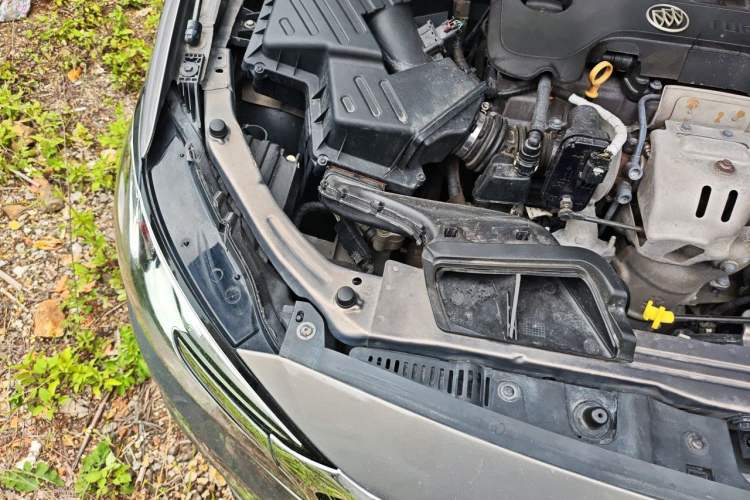 Used Buick GT 2019 18T Automatic Connected Flagship Version China V Standard Engine Bay Right