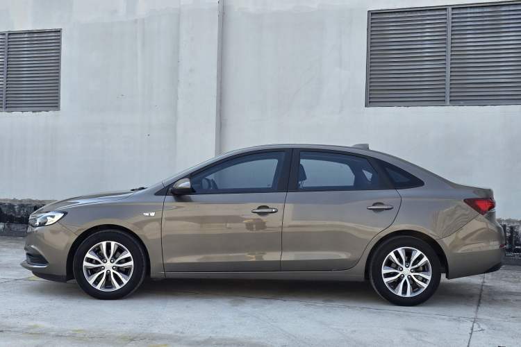 Used Buick GT 2019 18T Automatic Connected Elite Model China VI Standard Exterior 3