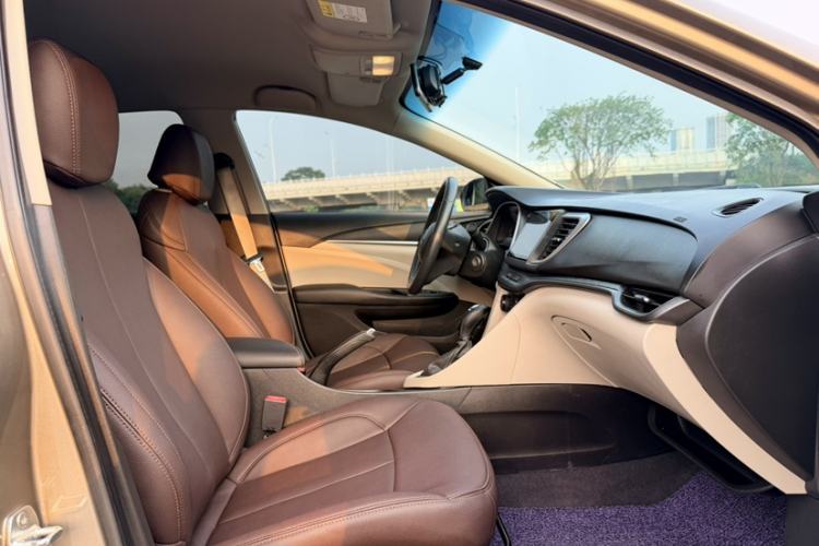 Used Buick GT 2019 15T Dual-Clutch Advanced Version China VI Standard Interior 3