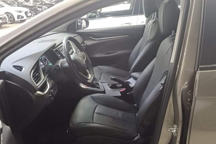 Used Buick GT 2019 18T Automatic Connected Elite Model China VI Standard Left Front Seat