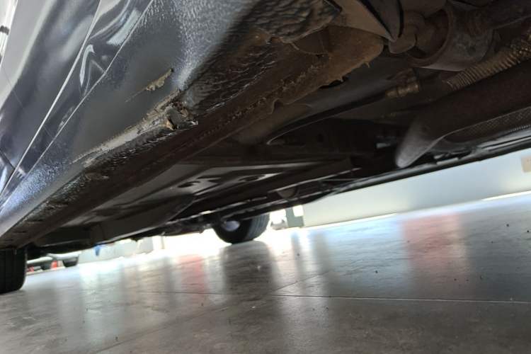 Used Buick GT 2019 18T Automatic Connected Elite Model China VI Standard Left Side Sill