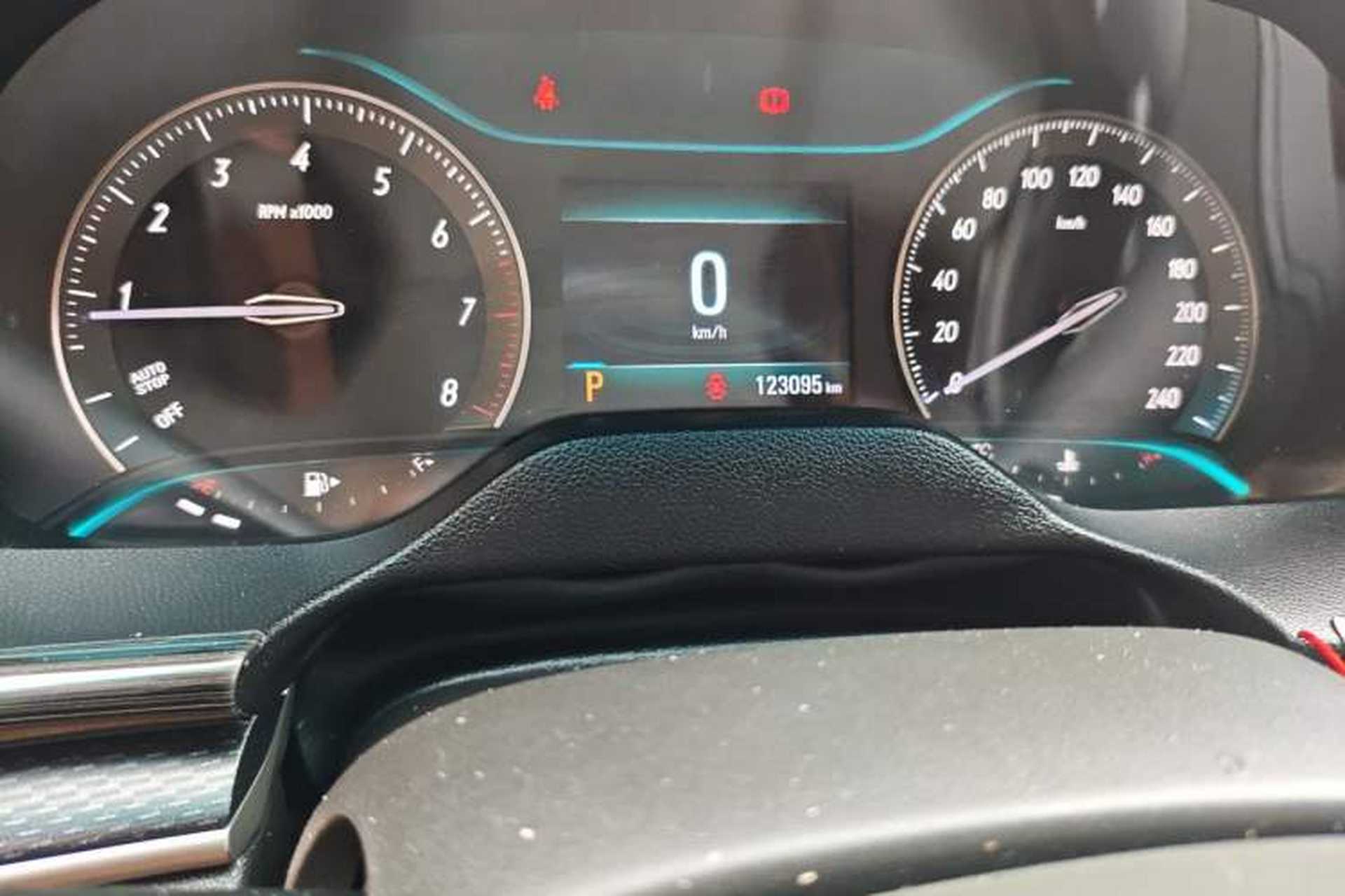 Used Buick GT 2019 18T Automatic Connected Flagship Version China V Standard Odometer Close Up