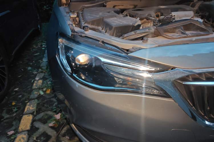 Used Buick GT 2019 18T Automatic Connected Elite Model China V Standard Right Front Headlight