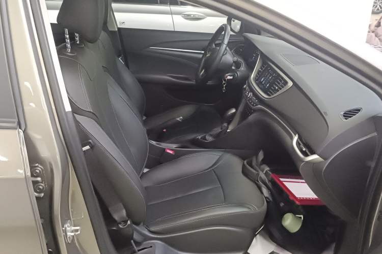 Used Buick GT 2019 18T Automatic Connected Elite Model China VI Standard Right Front Seat