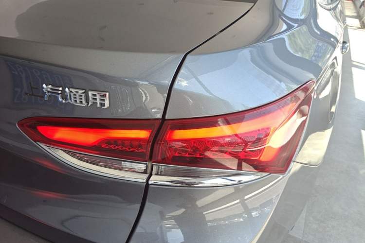 Used Buick GT 2019 18T Automatic Connected Elite Model China VI Standard Right Rear Taillight