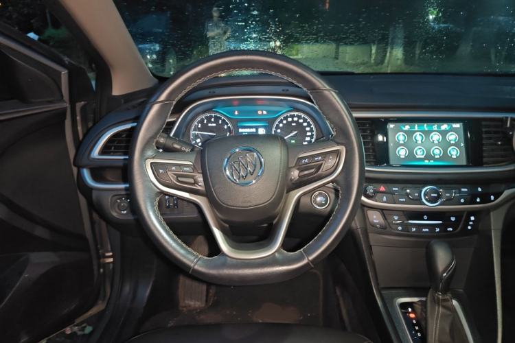 Used Buick GT 2019 18T Automatic Connected Elite Model China V Standard Steering Wheel