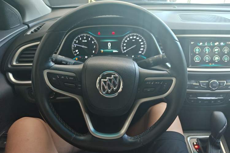 Used Buick GT 2019 18T Automatic Connected Elite Model China VI Standard Steering Wheel