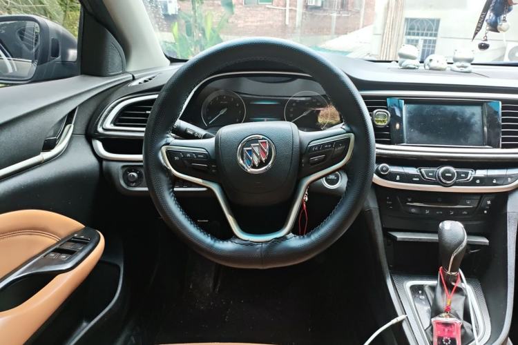 Used Buick GT 2019 18T Automatic Connected Flagship Version China V Standard Steering Wheel