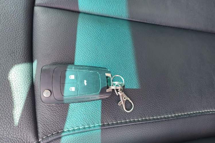 Used Buick GT 2019 18T Automatic Connected Elite Model China VI Standard Vehicle Key