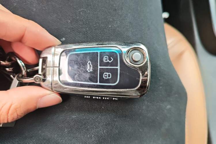 Used Buick GT 2019 18T Automatic Connected Flagship Version China V Standard Vehicle Key