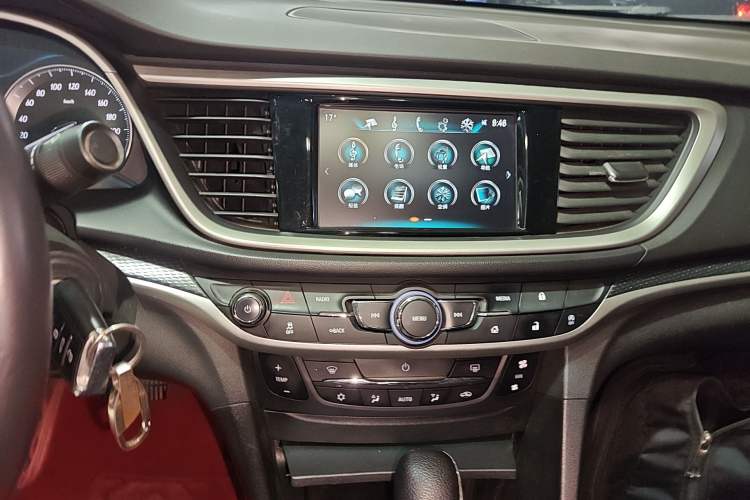 Used Buick GT 2019 18T Automatic Connected Elite Model China VI Standard Audio And AC Panel