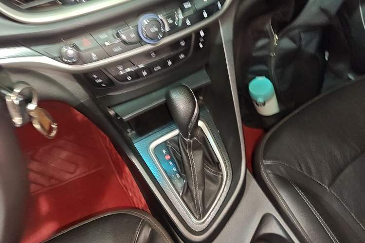 Used Buick GT 2019 18T Automatic Connected Elite Model China VI Standard Gear Lever