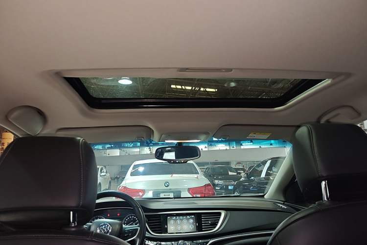 Used Buick GT 2019 18T Automatic Connected Elite Model China VI Standard Headliner