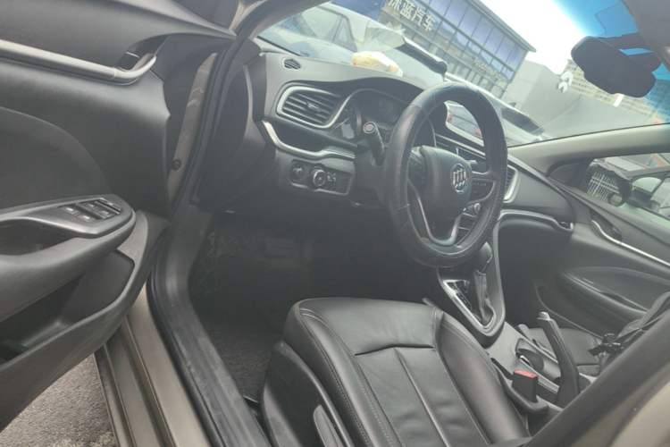 Used Buick GT 2019 18T Automatic Connected Elite Model China VI Standard Driver Seat