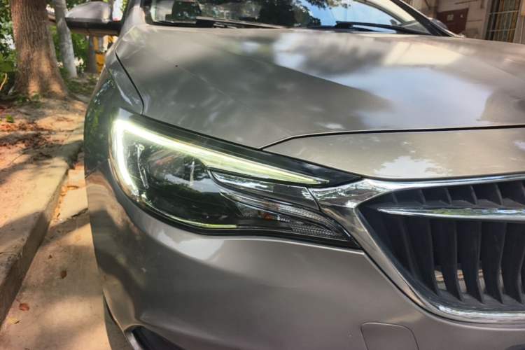 Used Buick GT 2019 18T Automatic Connected Elite Model China VI Standard Right Front Headlight