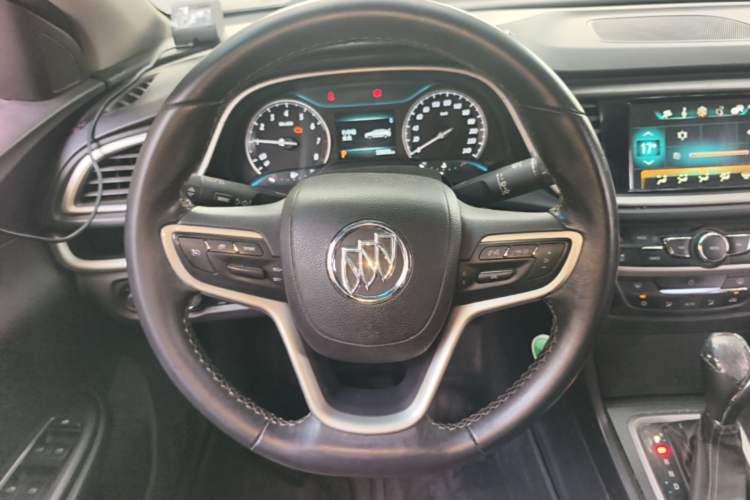 Used Buick GT 2019 18T Automatic Connected Elite Model China VI Standard Steering Wheel