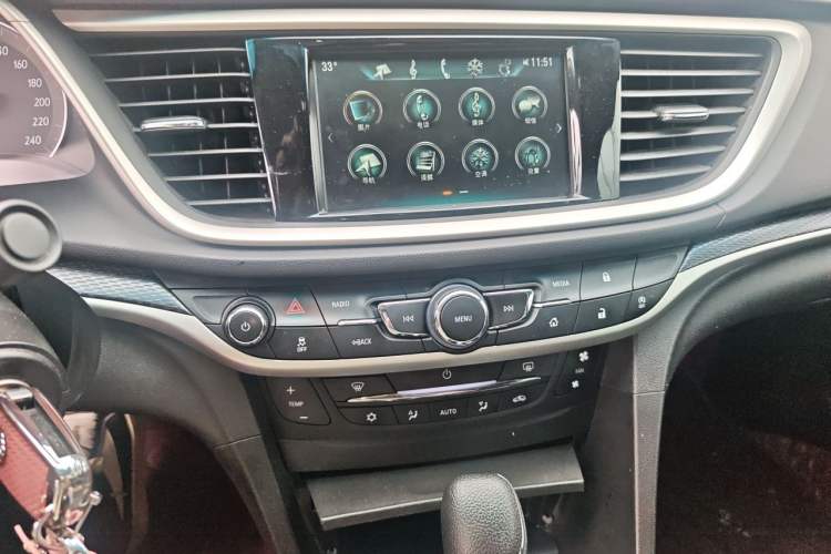 Used Buick GT 2019 18T Automatic Connected Elite Model China VI Standard Audio And AC Panel