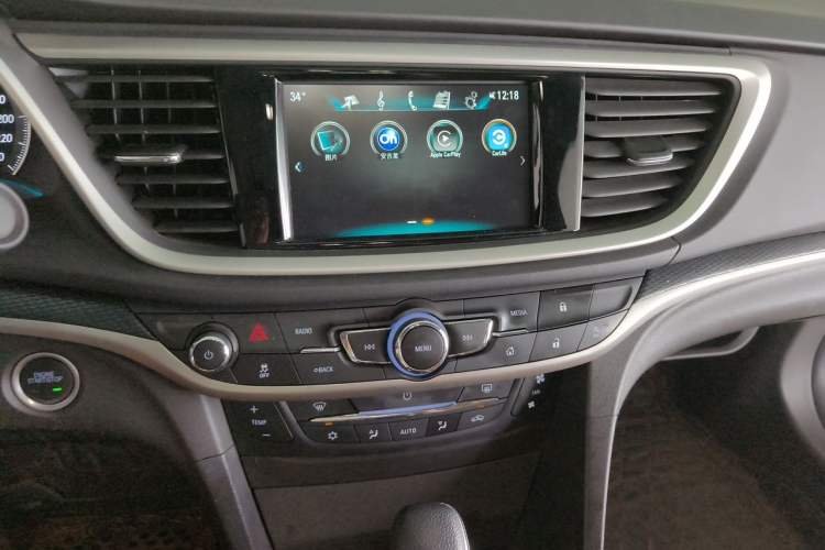 Used Buick GT 2019 18T Automatic Connected Flagship Version China VI Standard Audio And AC Panel