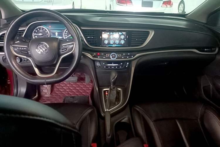 Used Buick GT 2019 18T Automatic Connected Elite Model China V Standard Center Console