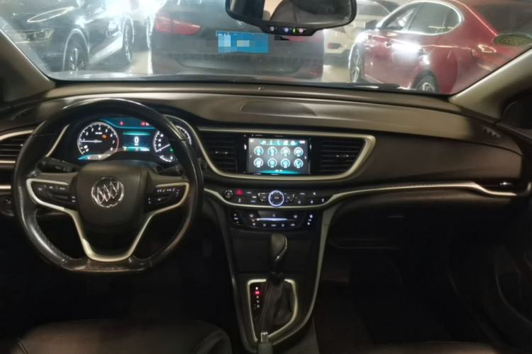 Used Buick GT 2019 18T Automatic Connected Elite Model China VI Standard Center Console