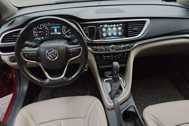 Used Buick GT 2019 15T Dual-Clutch Connected Elite Model China VI Center Console