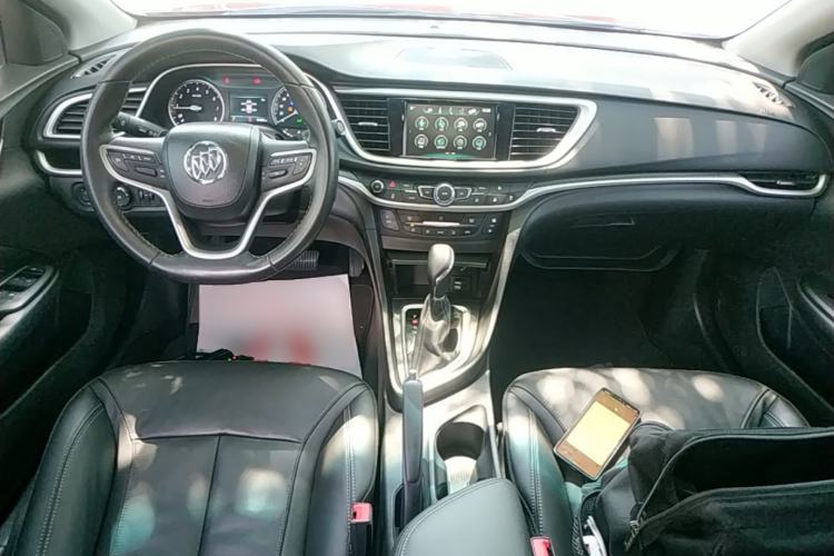 Used Buick GT 2019 18T Automatic Connected Elite Model China V Standard Center Console