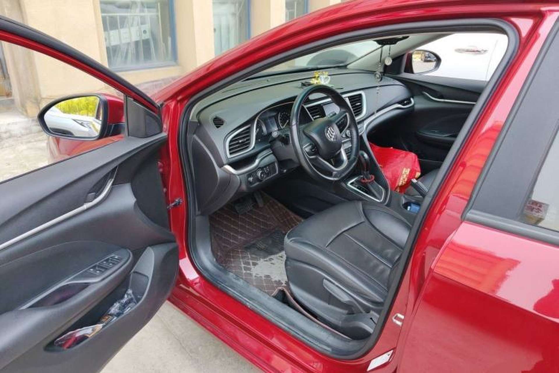 Used Buick GT 2019 18T Automatic Connected Elite Model China VI Standard Driver Seat