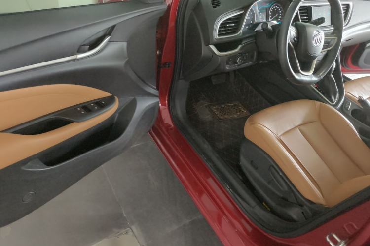 Used Buick GT 2019 18T Automatic Connected Flagship Version China VI Standard Driver Seat