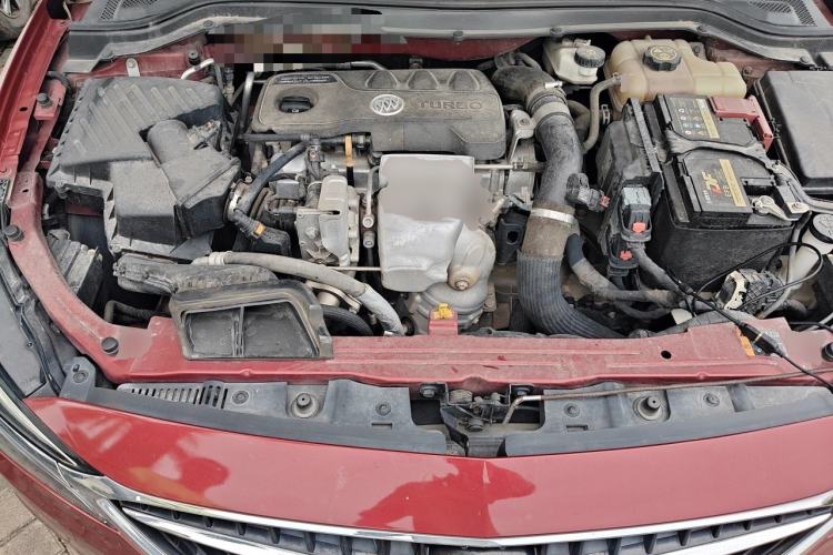Used Buick GT 2019 18T Automatic Connected Elite Model China VI Standard Engine Bay
