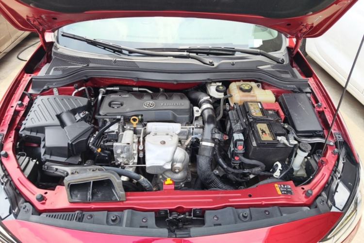 Used Buick GT 2019 18T Automatic Connected Elite Model China VI Standard Engine Bay
