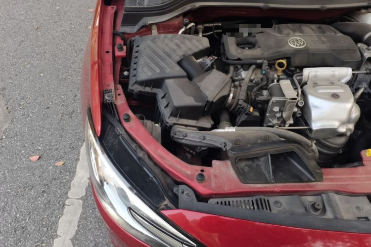 Used Buick GT 2019 18T Automatic Connected Elite Model China VI Standard Engine Bay Right