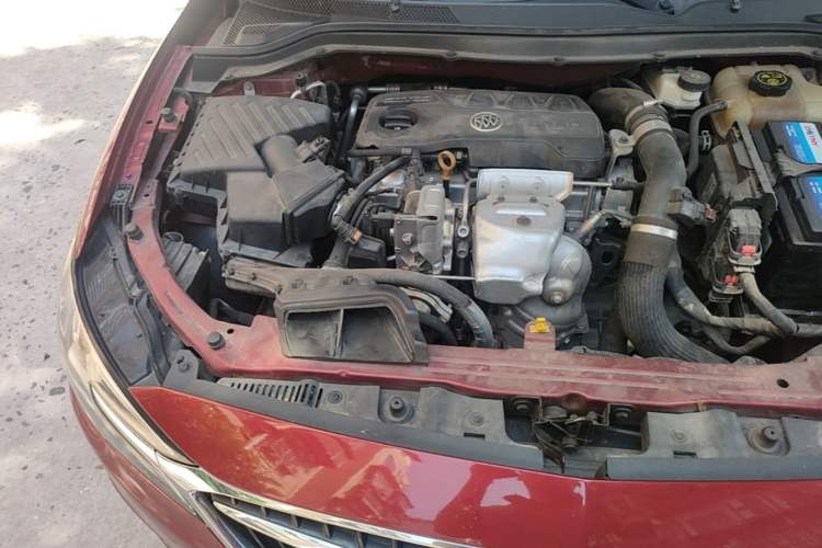 Used Buick GT 2019 18T Automatic Connected Flagship Version China V Standard Engine Bay Right