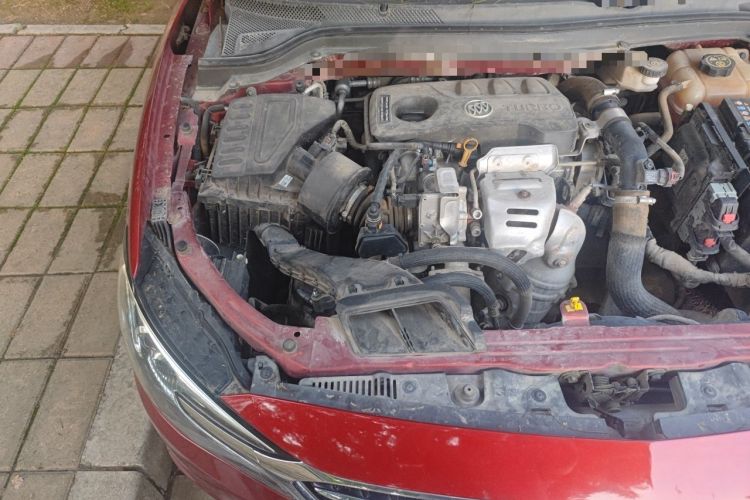 Used Buick GT 2019 15T Dual-Clutch Advanced Version China VI Standard Engine Bay Right