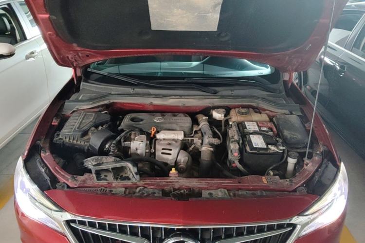 Used Buick GT 2019 15T Dual-Clutch Connected Elite Model China VI Engine Bay
