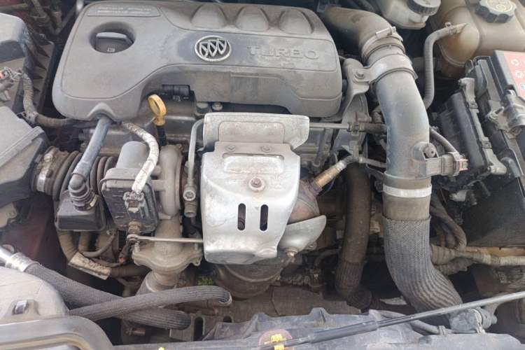 Used Buick GT 2019 18T Automatic Connected Elite Model China V Standard Engine Bay