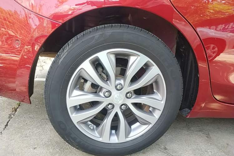 Used Buick GT 2019 18T Automatic Connected Elite Model China V Standard Exterior 2