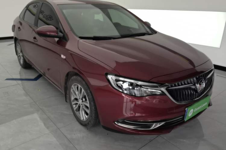 Used Buick GT 2019 18T Automatic Connected Elite Model China VI Standard Front Right 45 Deg