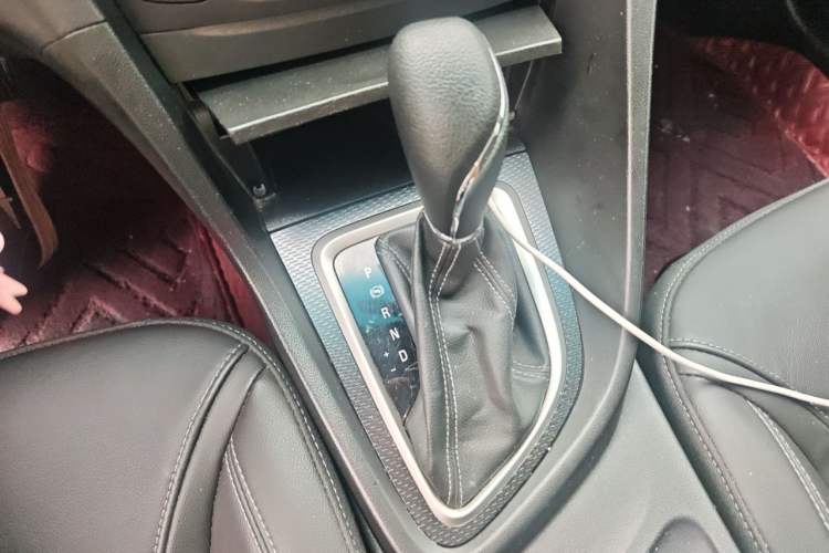 Used Buick GT 2019 18T Automatic Connected Elite Model China VI Standard Gear Lever