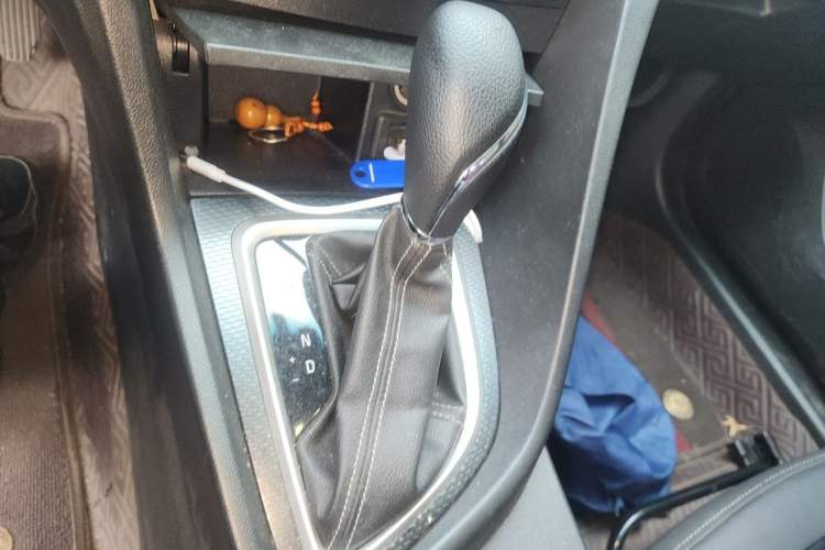 Used Buick GT 2019 18T Automatic Connected Elite Model China VI Standard Gear Lever