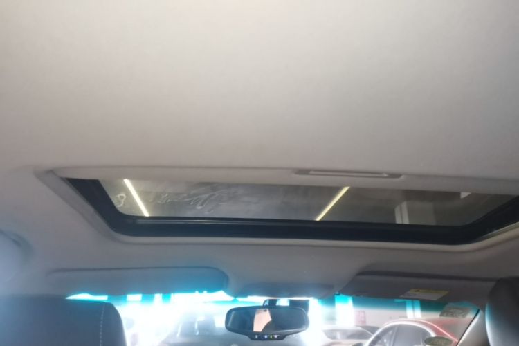 Used Buick GT 2019 18T Automatic Connected Elite Model China VI Standard Headliner