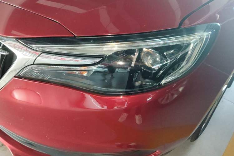 Used Buick GT 2019 15T Dual-Clutch Connected Elite Model China VI Left Front Headlight