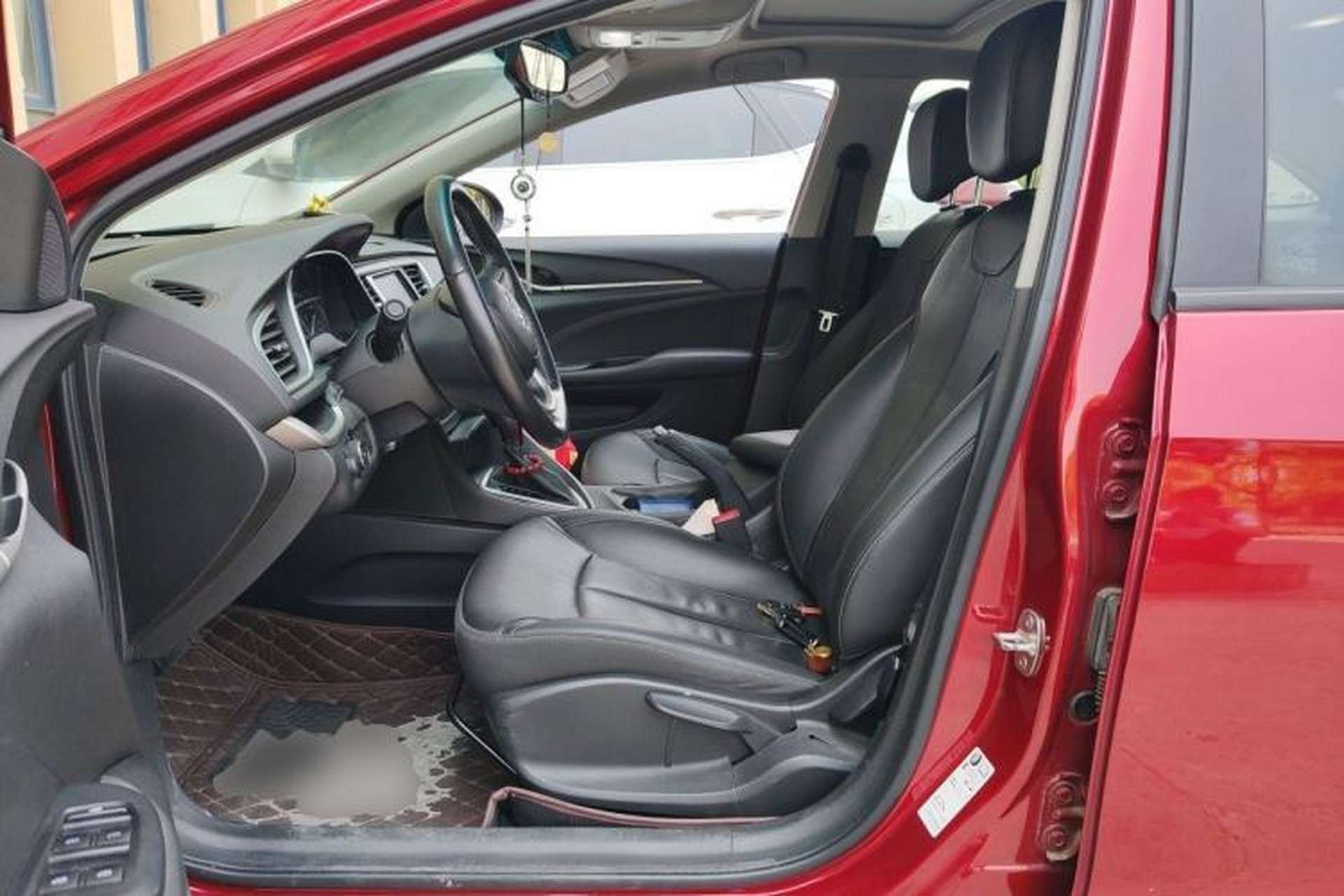 Used Buick GT 2019 18T Automatic Connected Elite Model China VI Standard Left Front Seat