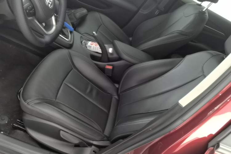 Used Buick GT 2019 18T Automatic Connected Elite Model China VI Standard Left Front Seat