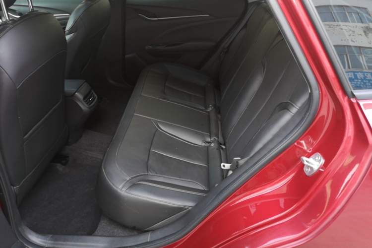 Used Buick GT 2019 18T Automatic Connected Elite Model China VI Standard Left Rear Seat
