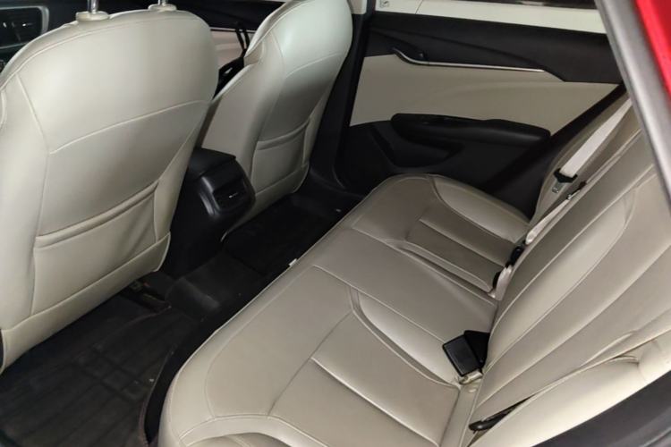 Used Buick GT 2019 15T Dual-Clutch Connected Elite Model China VI Left Rear Seat