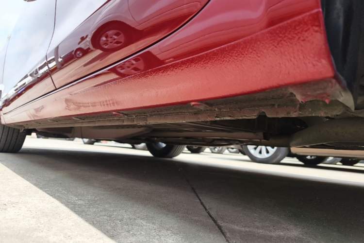 Used Buick GT 2019 18T Automatic Connected Elite Model China VI Standard Left Side Sill